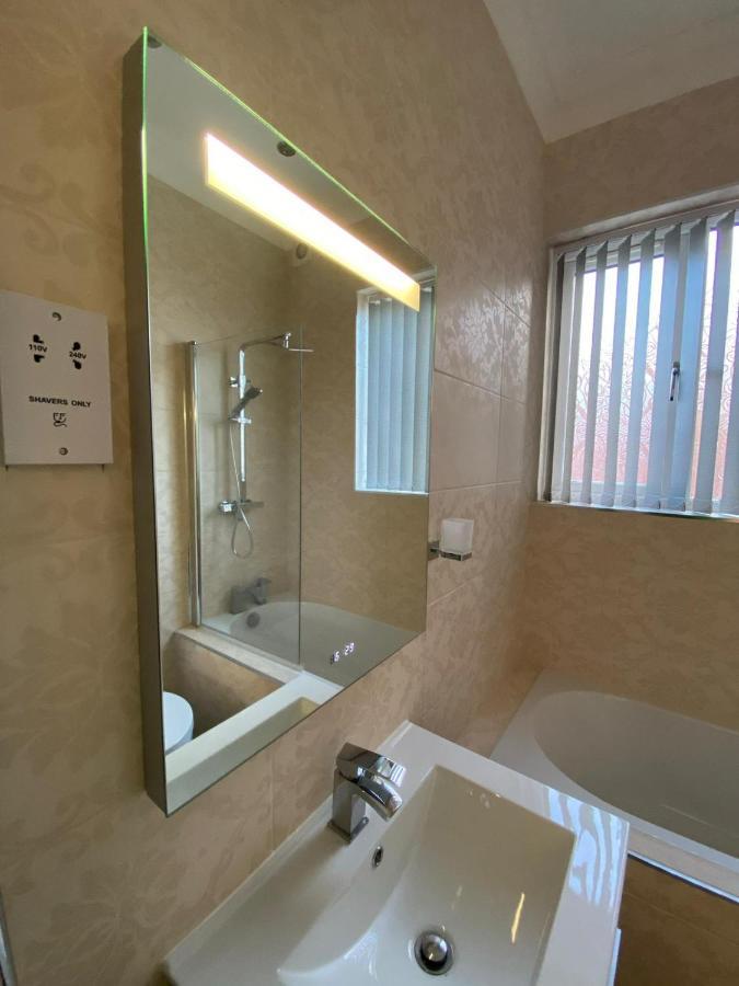 Luxury Apartment Apt5 Wolverhampton Eksteriør billede