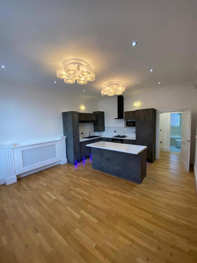 Luxury Apartment Apt5 Wolverhampton Eksteriør billede